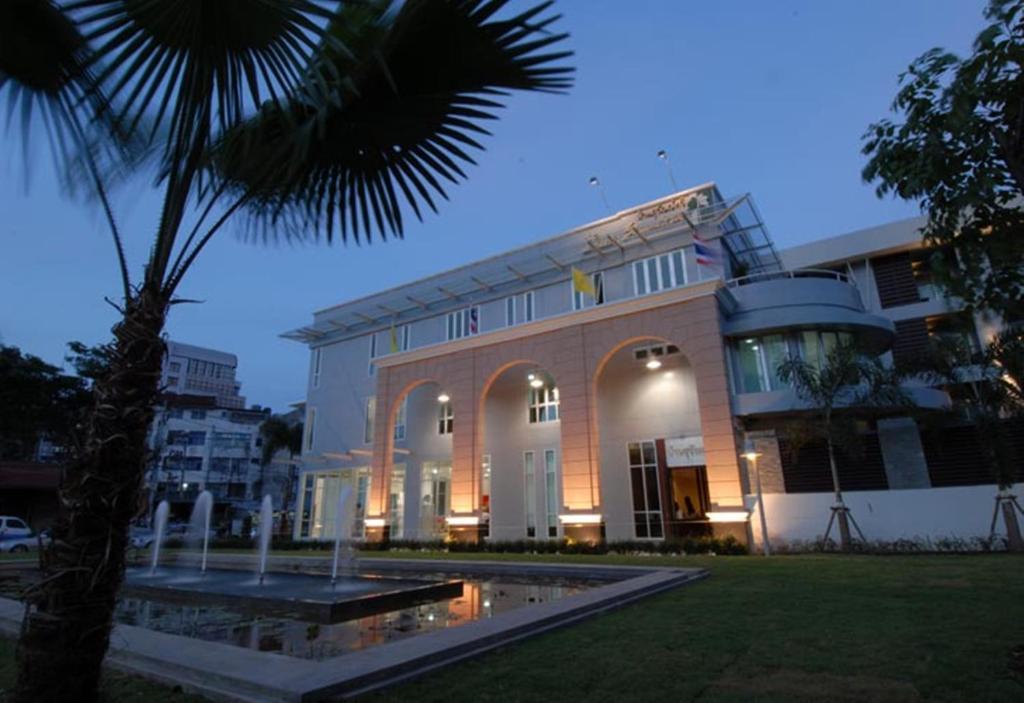 Baan Suwantawe Hotel Phuket Ngoại thất bức ảnh